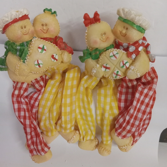 Mr & Mrs Gingerbread Maker Shelf-Sitters Dressed Resin Figurines Decir - Picture 6 of 8
